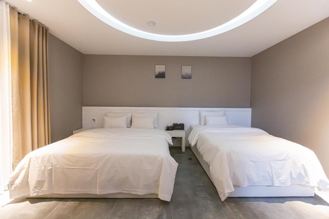 Knox Hotel Cheonan Bagian luar foto