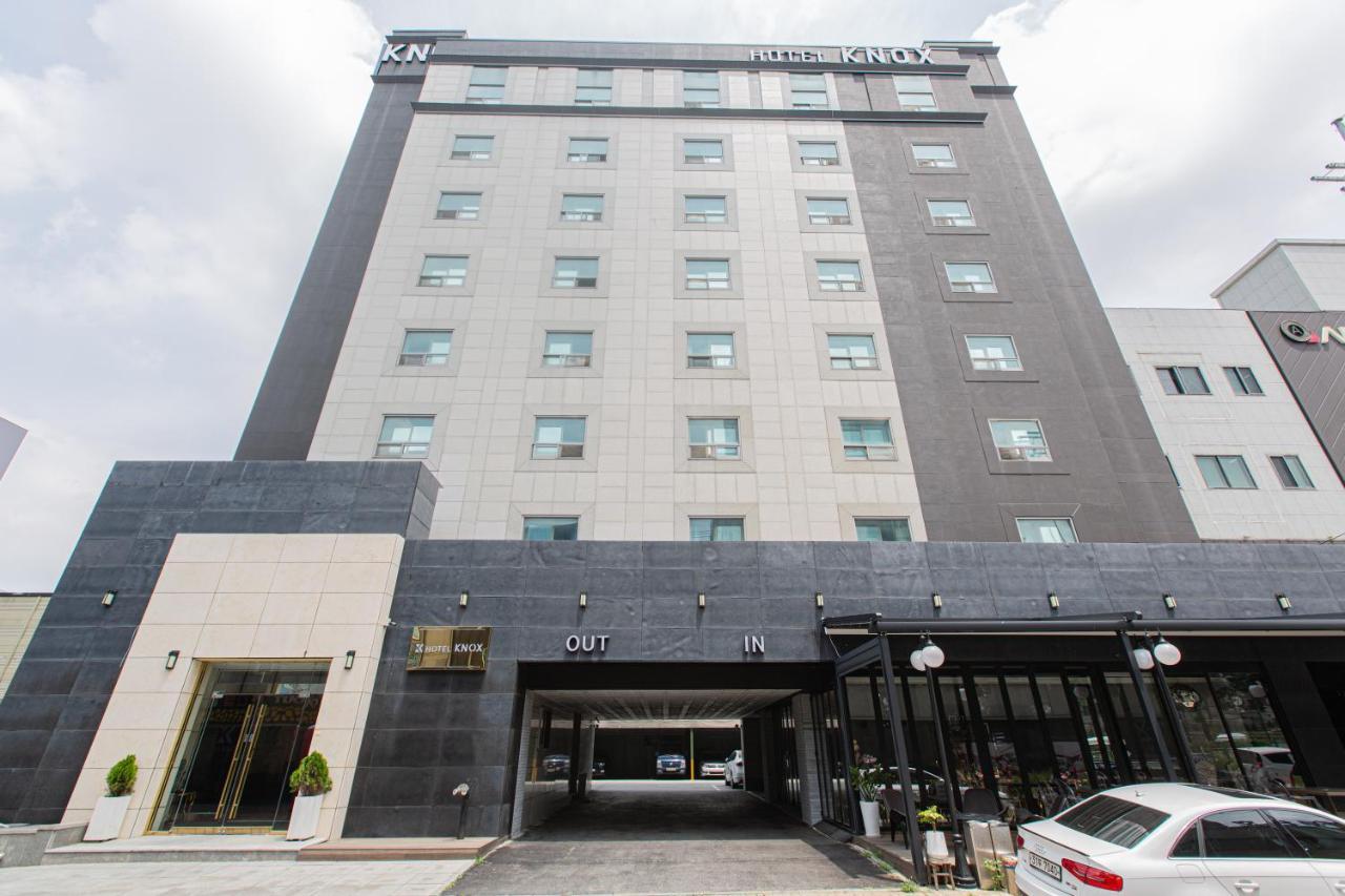 Knox Hotel Cheonan Bagian luar foto