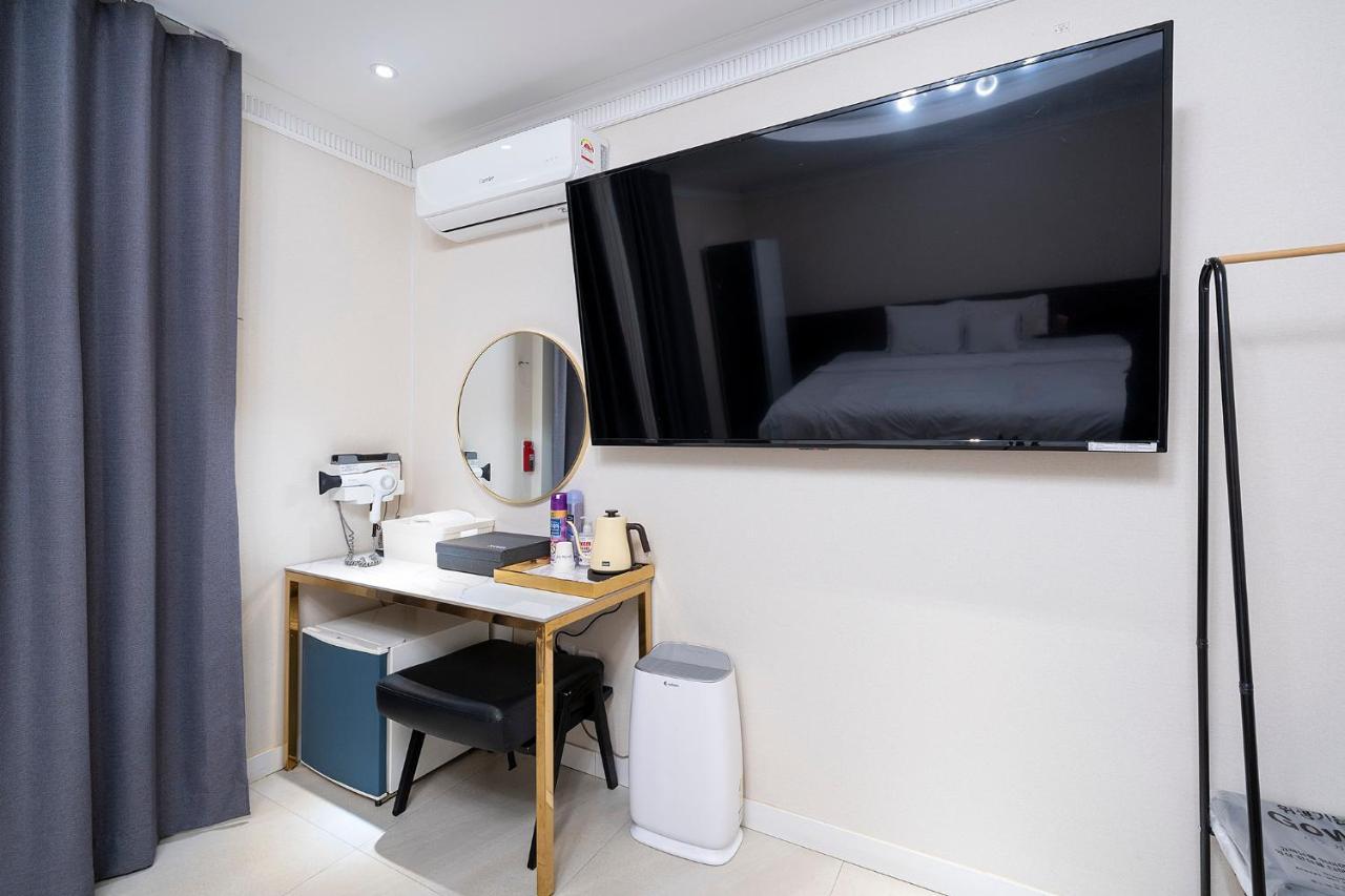 Knox Hotel Cheonan Bagian luar foto