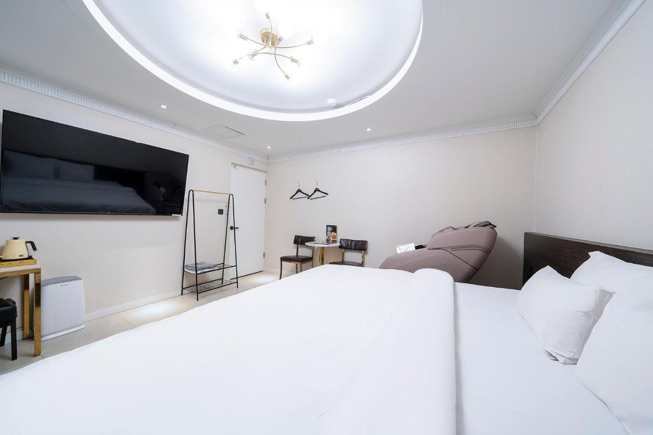 Knox Hotel Cheonan Bagian luar foto