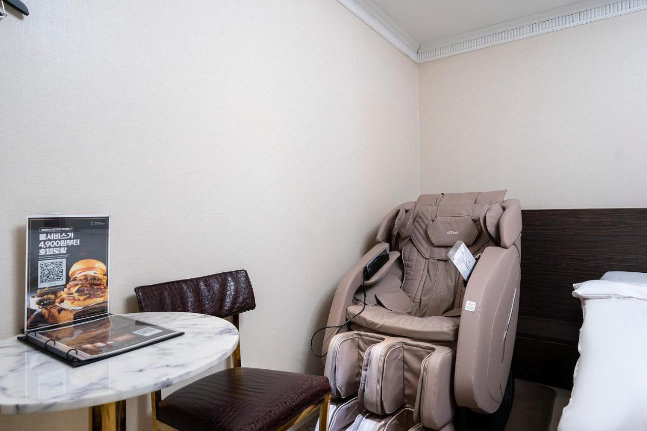 Knox Hotel Cheonan Bagian luar foto