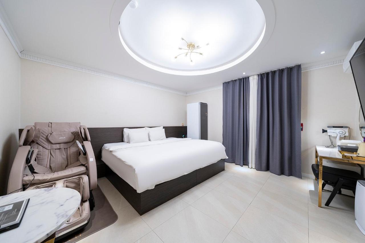 Knox Hotel Cheonan Bagian luar foto