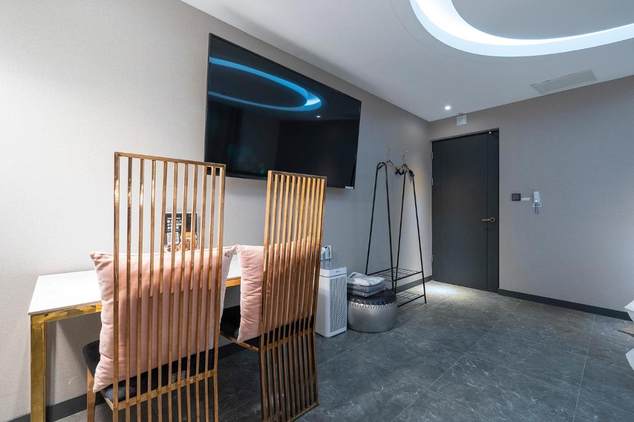Knox Hotel Cheonan Bagian luar foto