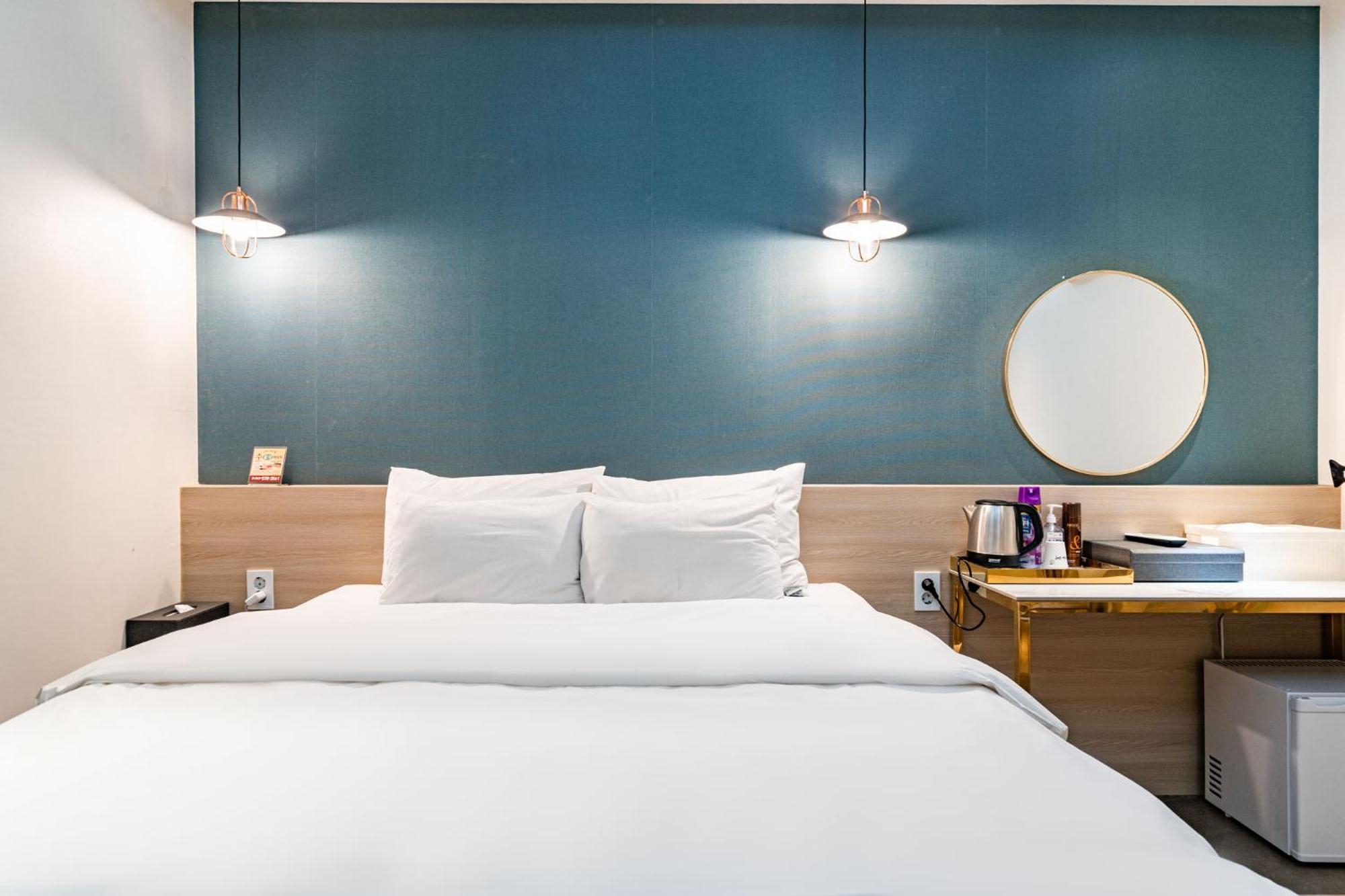 Knox Hotel Cheonan Bagian luar foto