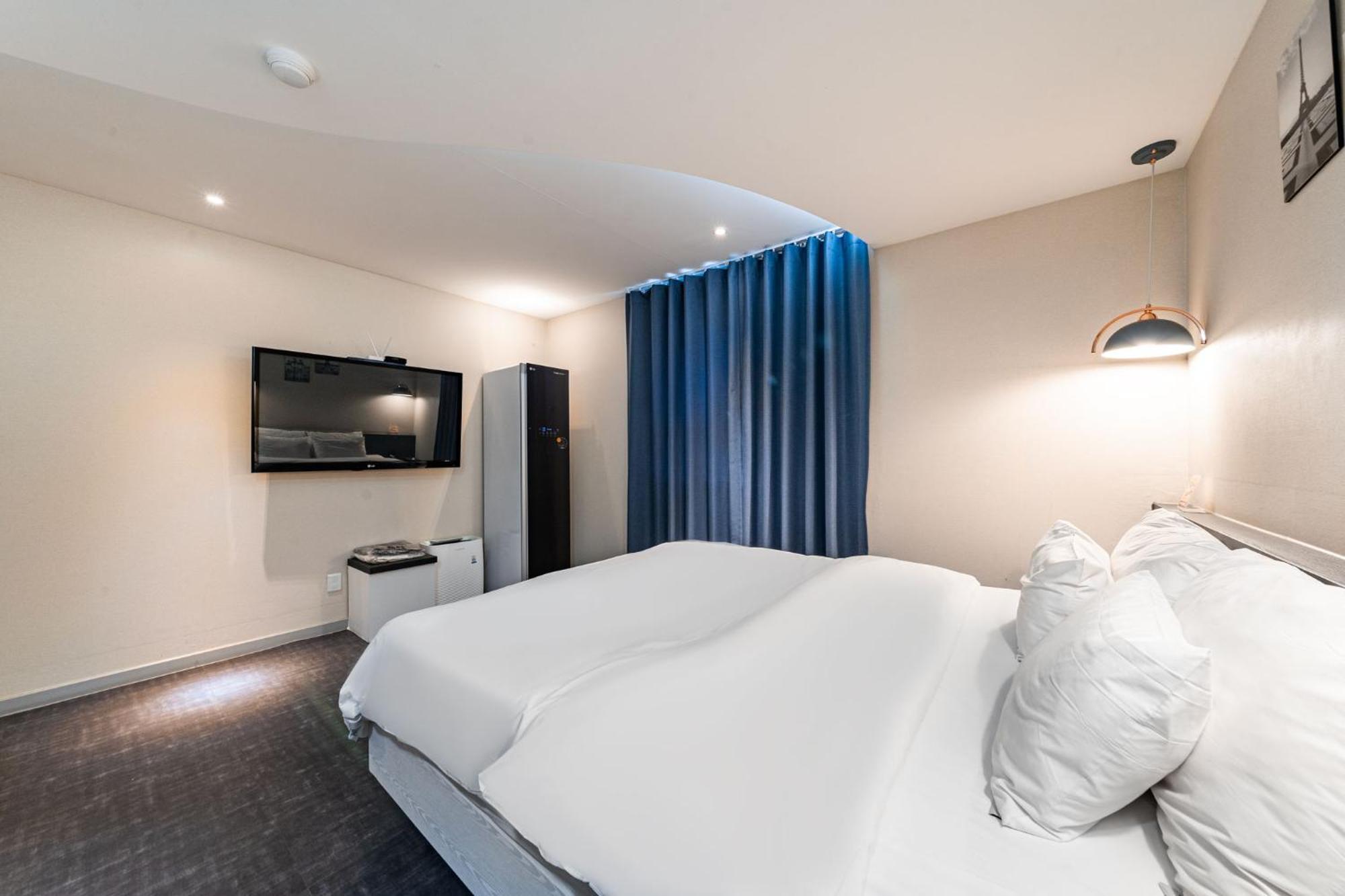 Knox Hotel Cheonan Bagian luar foto