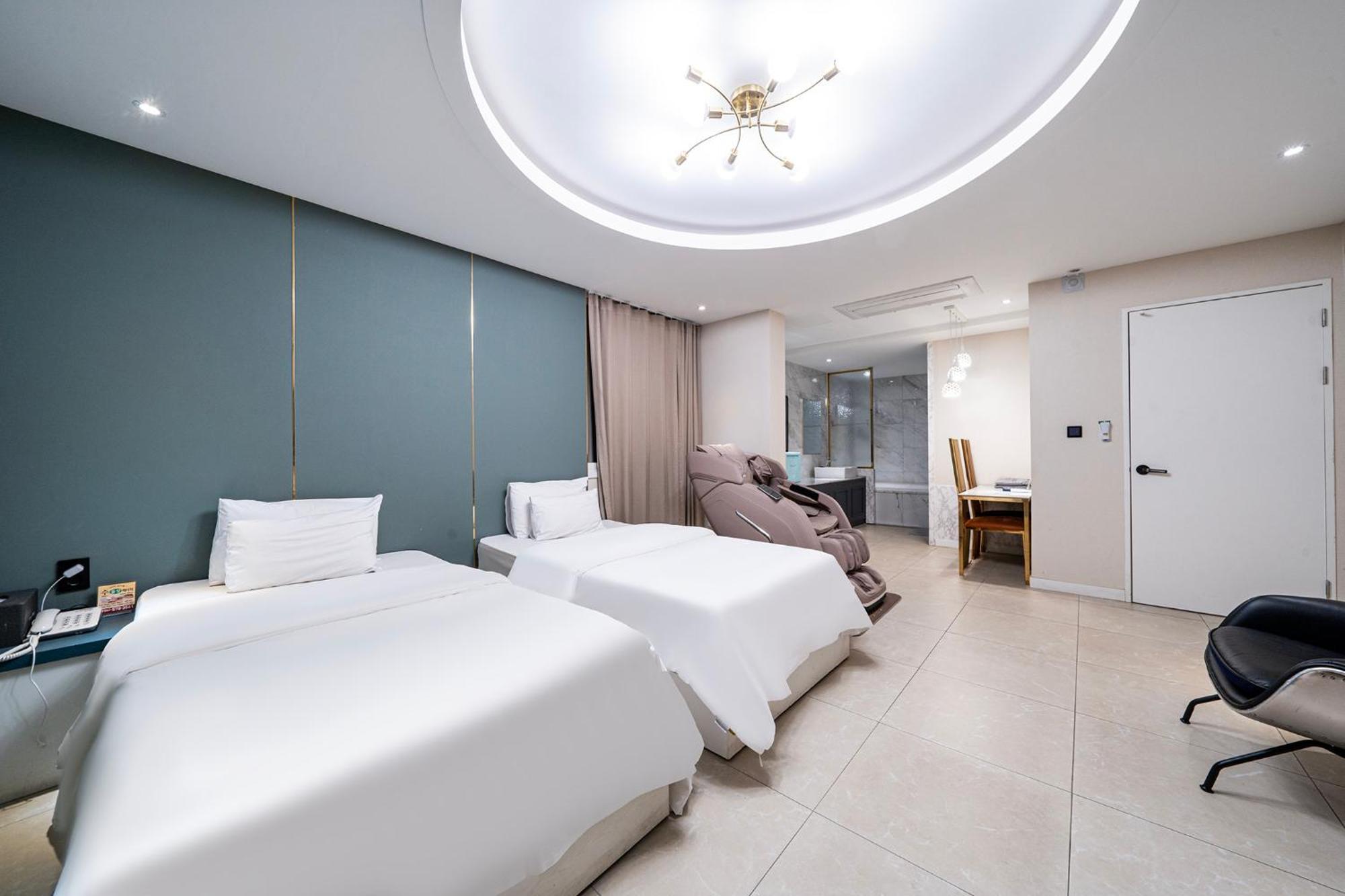 Knox Hotel Cheonan Bagian luar foto