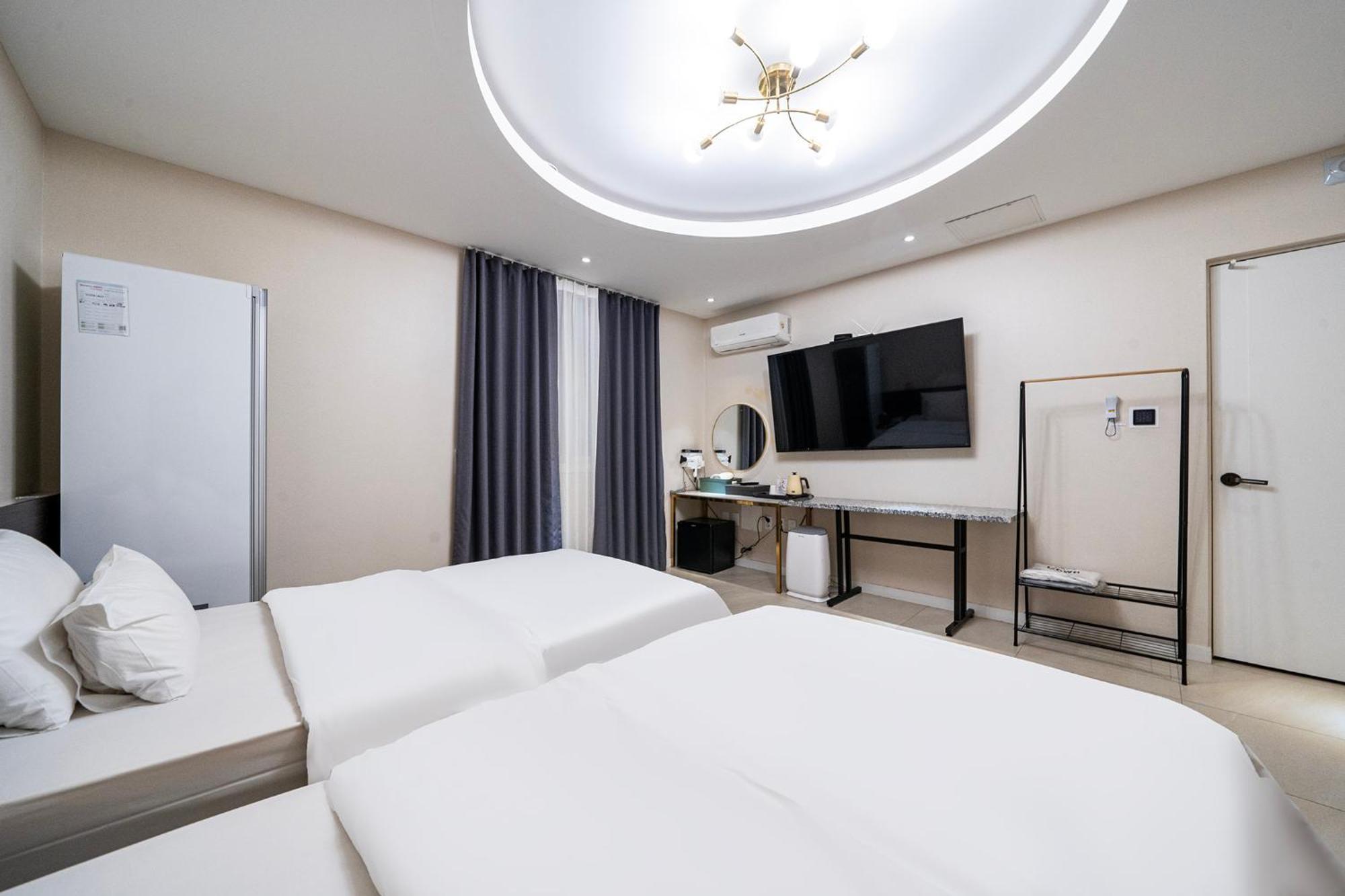 Knox Hotel Cheonan Bagian luar foto